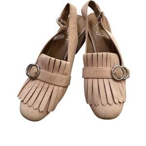 Franco Sarto Louise cream sling back pumps kiltie style buckle mid heel US 7M